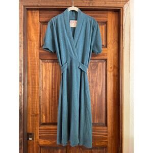 TROVATA CASHMERE BLEND DRESS SMALL